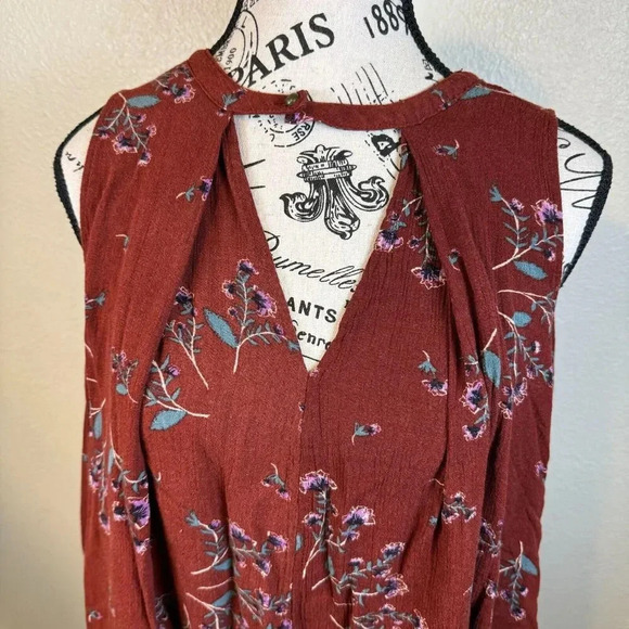 Free People Snap It Up Swing Tree Tunic Maroon Tank Top Boho Casual Size Small - Picture 3 of 8